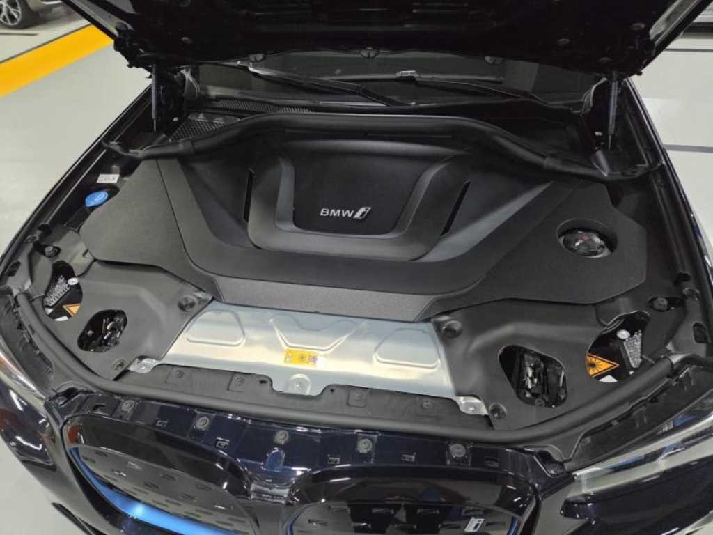 BMW iX3 iX3 (G08) M 스포츠 기본형 이미지 5