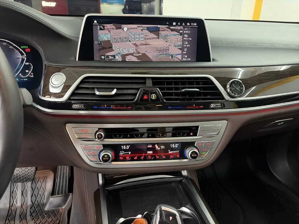 BMW 7시리즈 7시리즈 (G11) 745e i퍼포먼스 디자인 퓨어 엑설런스 이미지 10