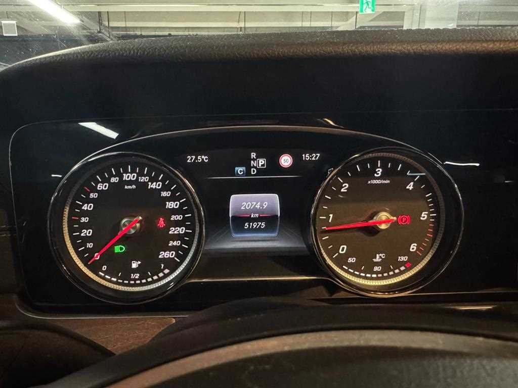 벤츠 E 클래스 E-클래스 W213 E220d 익스클루시브 이미지 11