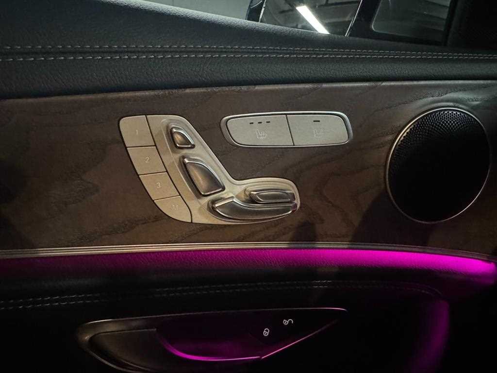 벤츠 E 클래스 E-클래스 W213 E220d 익스클루시브 이미지 15