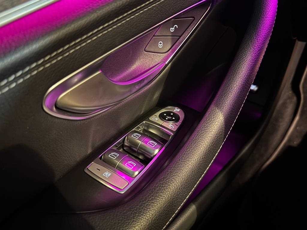 벤츠 E 클래스 E-클래스 W213 E220d 익스클루시브 이미지 16