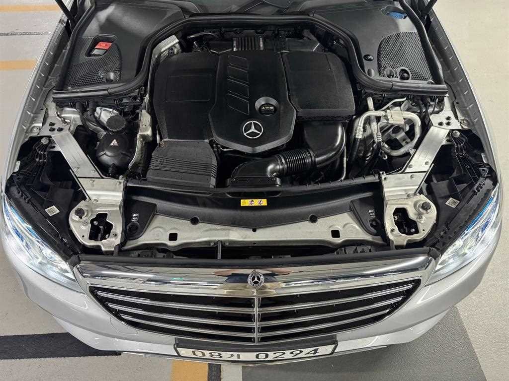 벤츠 E 클래스 E-클래스 W213 E220d 익스클루시브 이미지 5