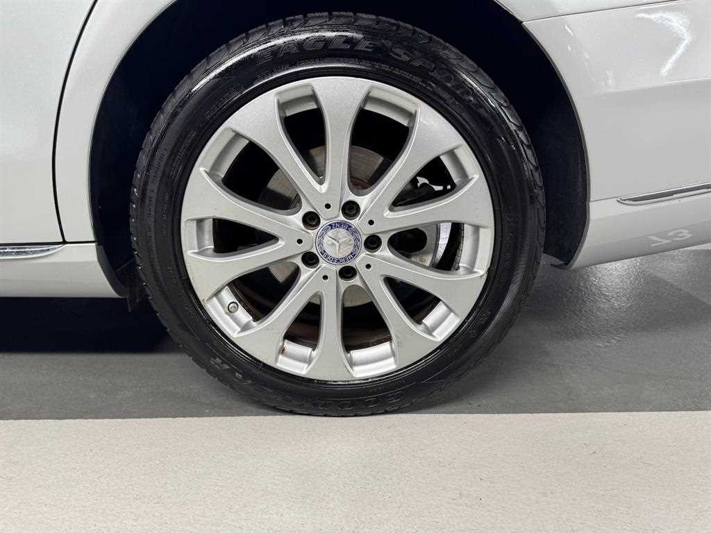 벤츠 E 클래스 E-클래스 W213 E220d 익스클루시브 이미지 7