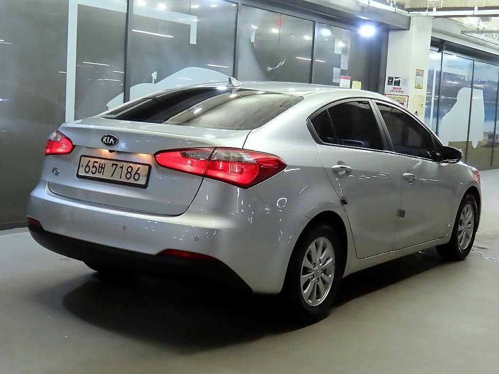 기아 K3 1.6 GDI 럭셔리 이미지 4