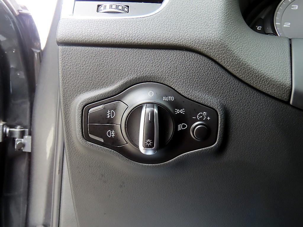 아우디 SQ5 3.0 TDI 콰트로 이미지 12