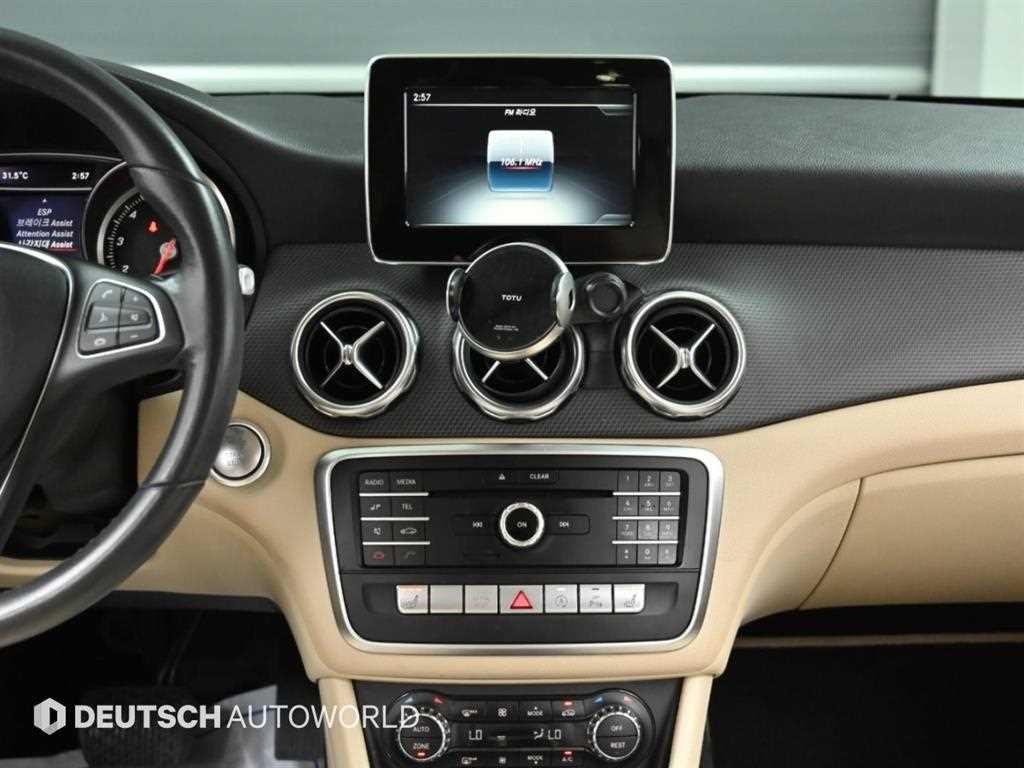 벤츠 GLA 클래스 GLA클래스 X156 GLA220 이미지 14