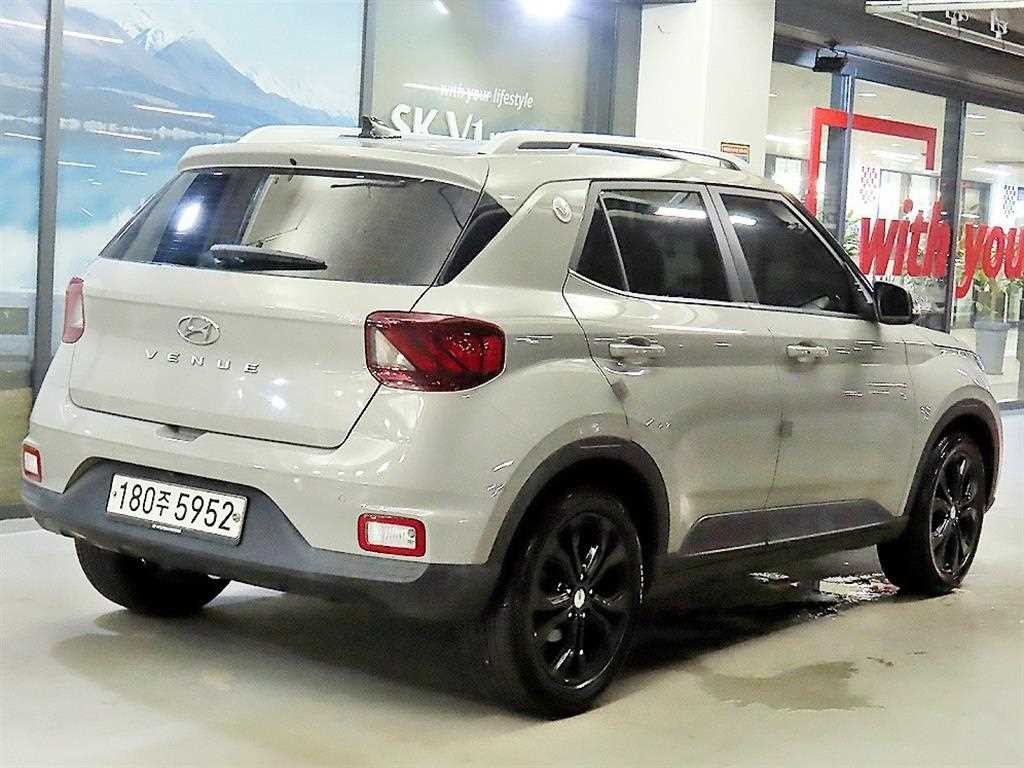 현대 베뉴 1.6 플럭스 이미지 4