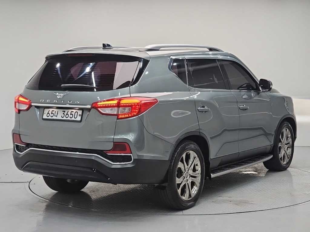 KG모빌리티(쌍용) 렉스턴 G4렉스턴 디젤 2.2 4WD 마제스티 이미지 4