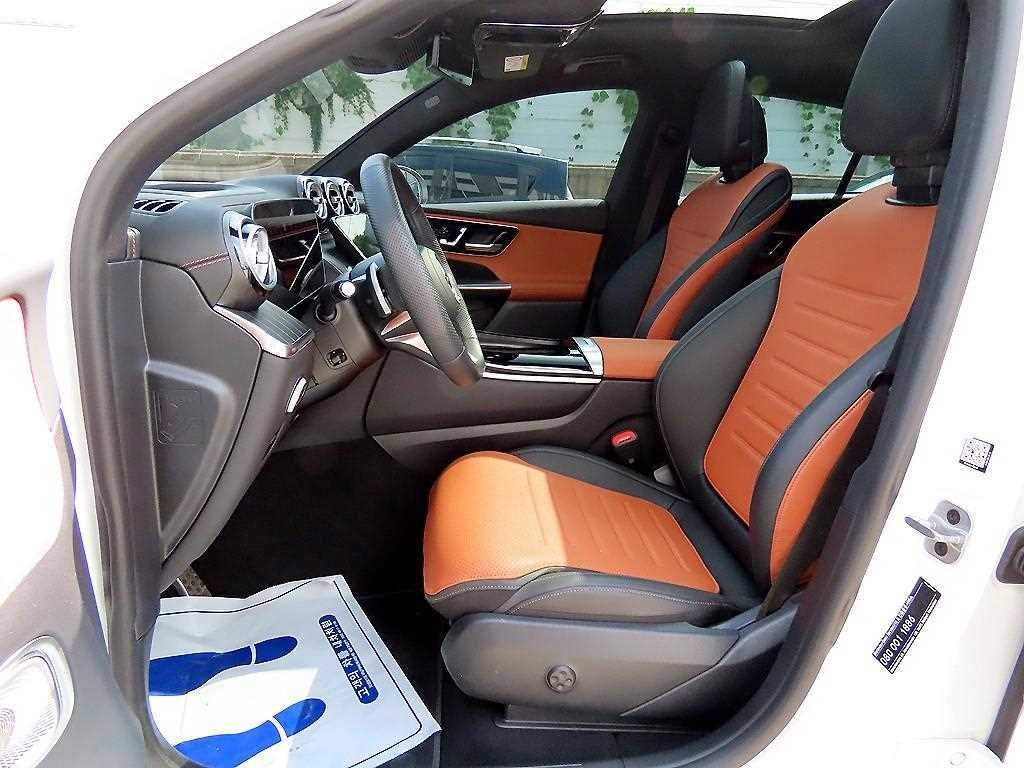 벤츠 GLC 클래스 GLC클래스 X254 GLC300 4MATIC 쿠페 AMG 라인 이미지 5