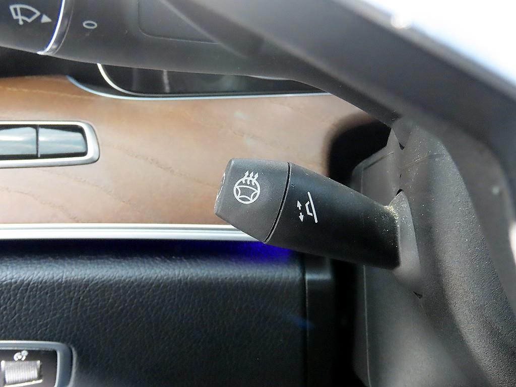 벤츠 E 클래스 E-클래스 W213 E220d 익스클루시브 이미지 12