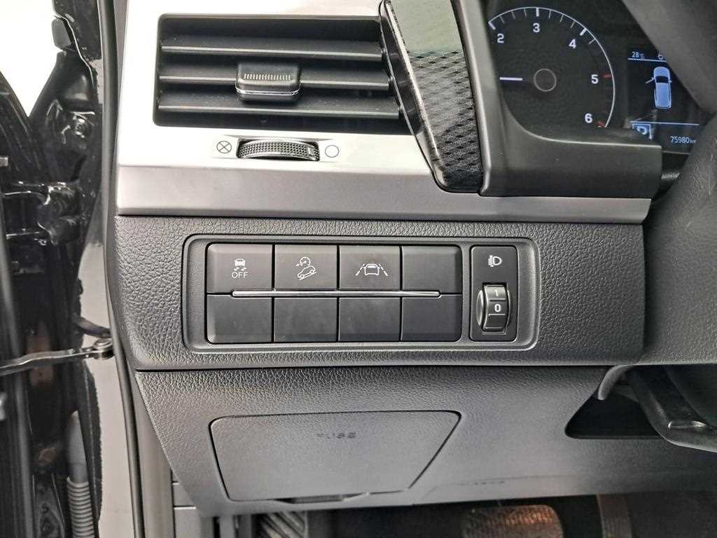 KG모빌리티(쌍용) 렉스턴 올 뉴 렉스턴 (Y450) 디젤 2.2 4WD 프레스티지 이미지 13