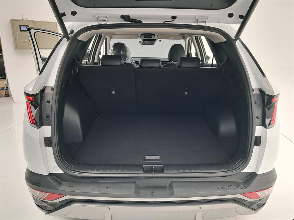 현대 투싼 투싼 (NX4) 디젤 2.0 4WD 인스퍼레이션 이미지 17