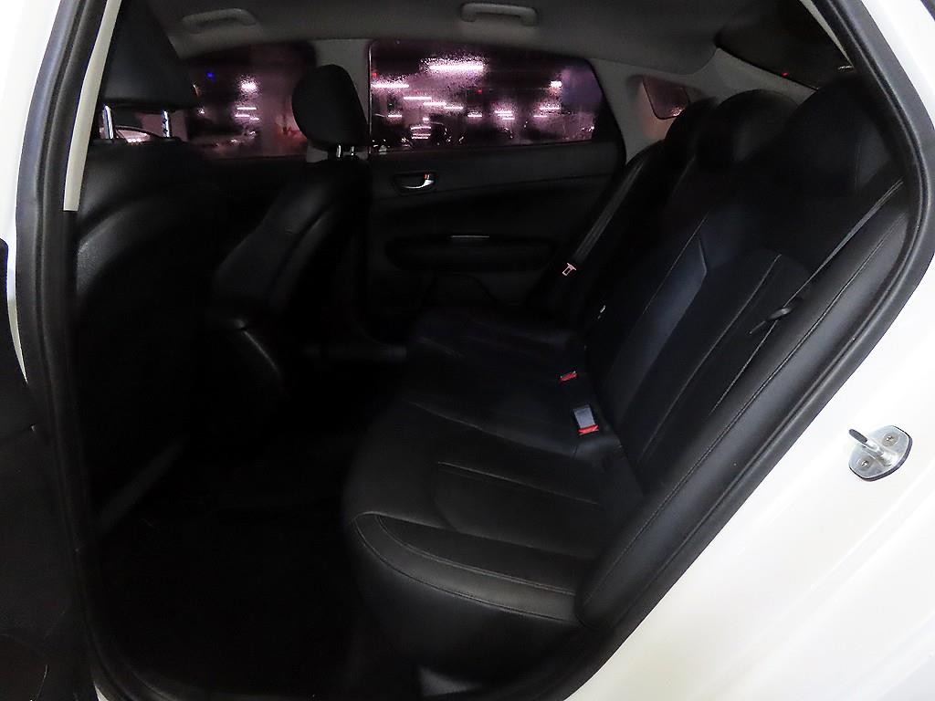 기아 K5 K5 2세대 MX 2.0 LPI 럭셔리 A/T 이미지 7