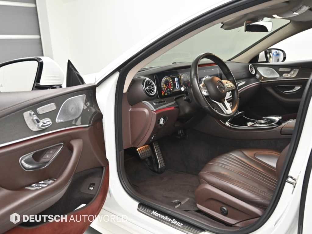 벤츠 CLS 클래스 CLS클래스 C257 CLS 300d AMG Line 이미지 11