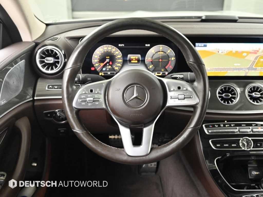벤츠 CLS 클래스 CLS클래스 C257 CLS 300d AMG Line 이미지 13