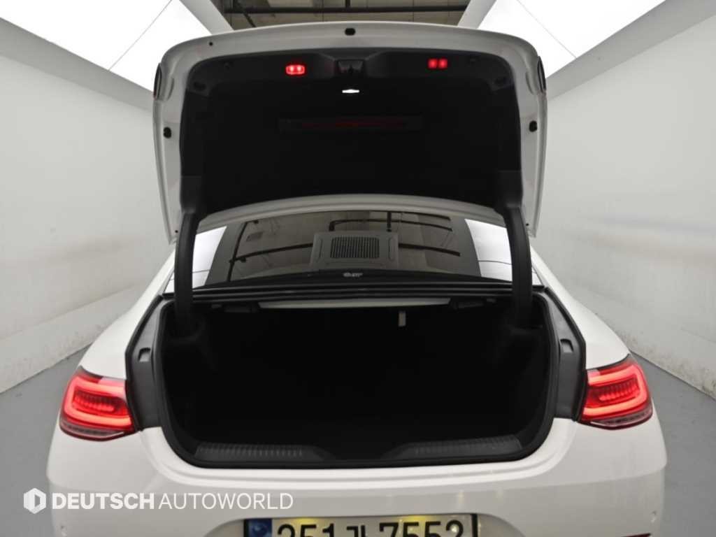벤츠 CLS 클래스 CLS클래스 C257 CLS 300d AMG Line 이미지 19