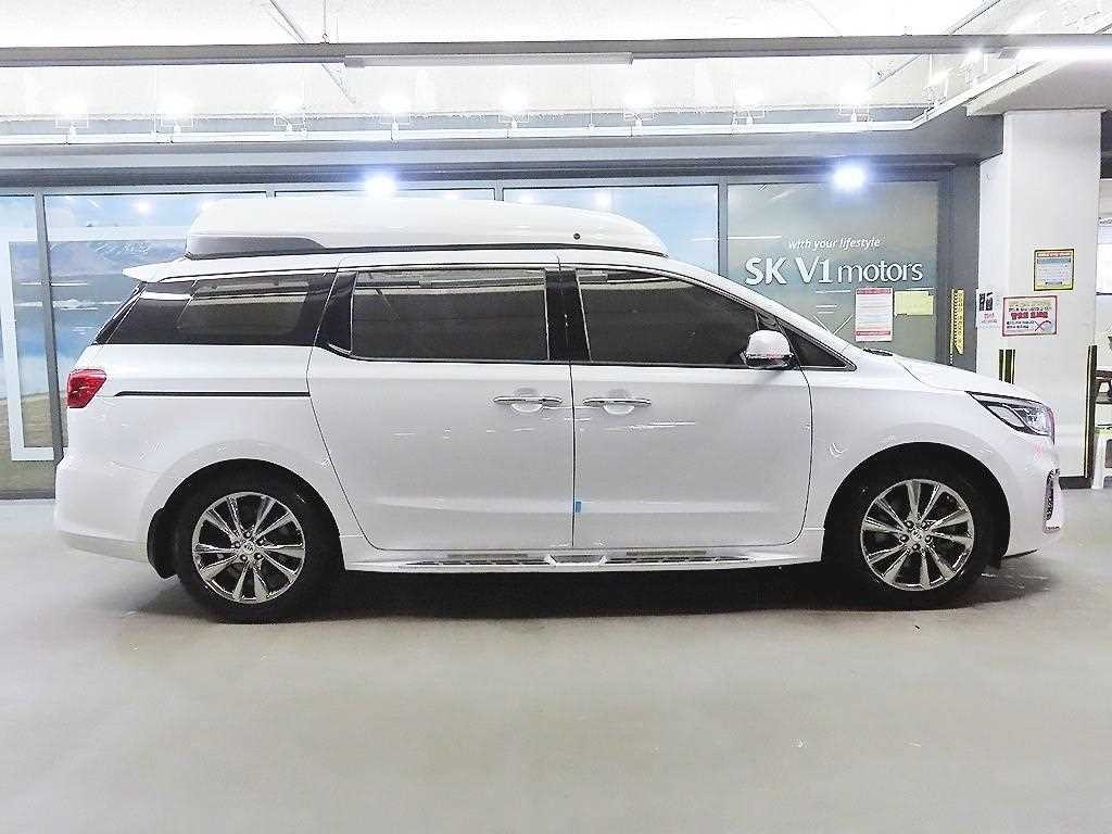 기아 카니발 더 뉴 카니발 가솔린 7인승 리무진 프레지던트 이미지 3