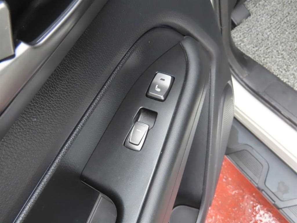 KG모빌리티(쌍용) 렉스턴 더 뉴 렉스턴 스포츠 디젤 2.2 4WD 프레스티지 이미지 7