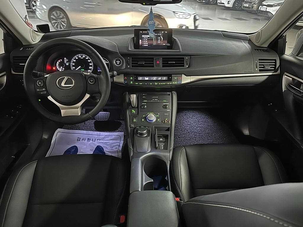 렉서스 CT 뉴CT CT200H 슈프림 이미지 9