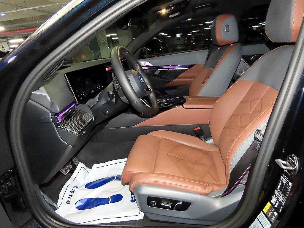 BMW i5 eDrive 40 M 스포츠 프로 이미지 6