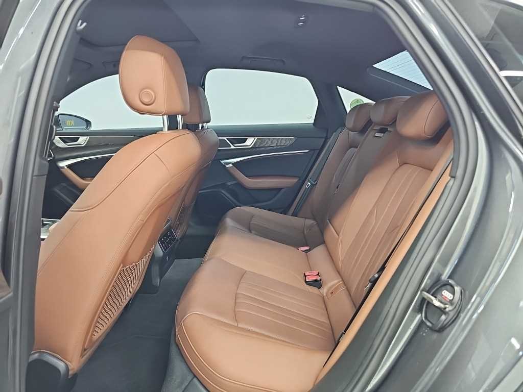 아우디 A6 A6 (C8) 40 TDI 이미지 12