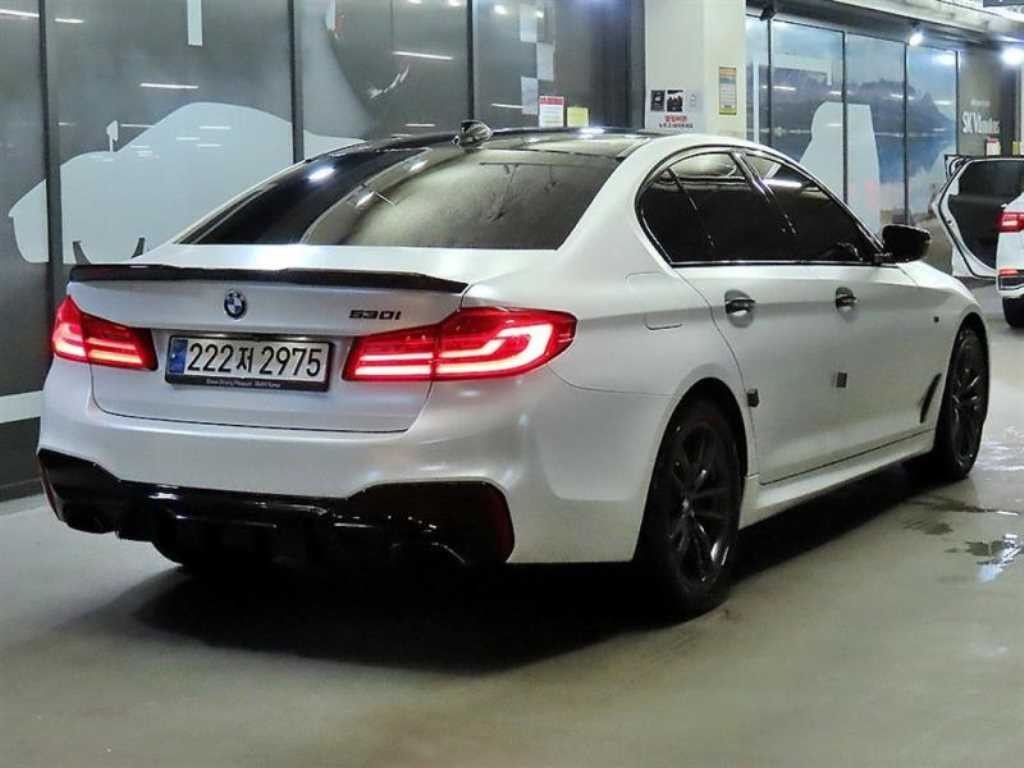 BMW 5시리즈 5시리즈 (G30) 530i M 스포츠 이미지 4