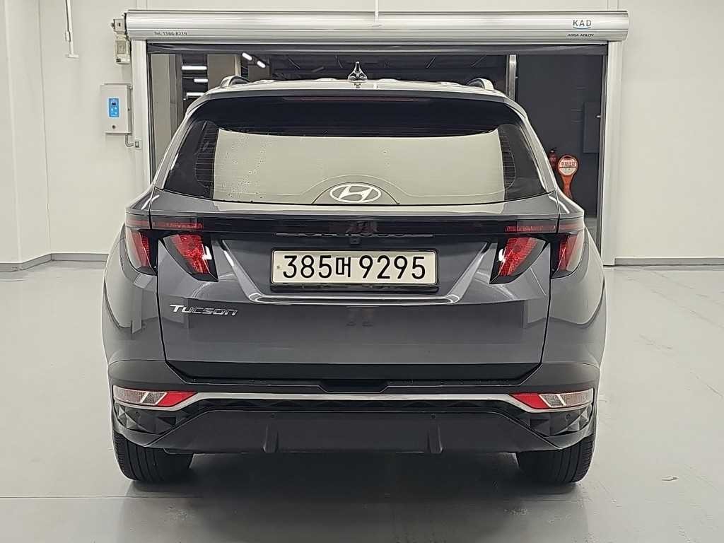 현대 투싼 투싼 (NX4) 디젤 2.0 2WD 프리미엄 이미지 3