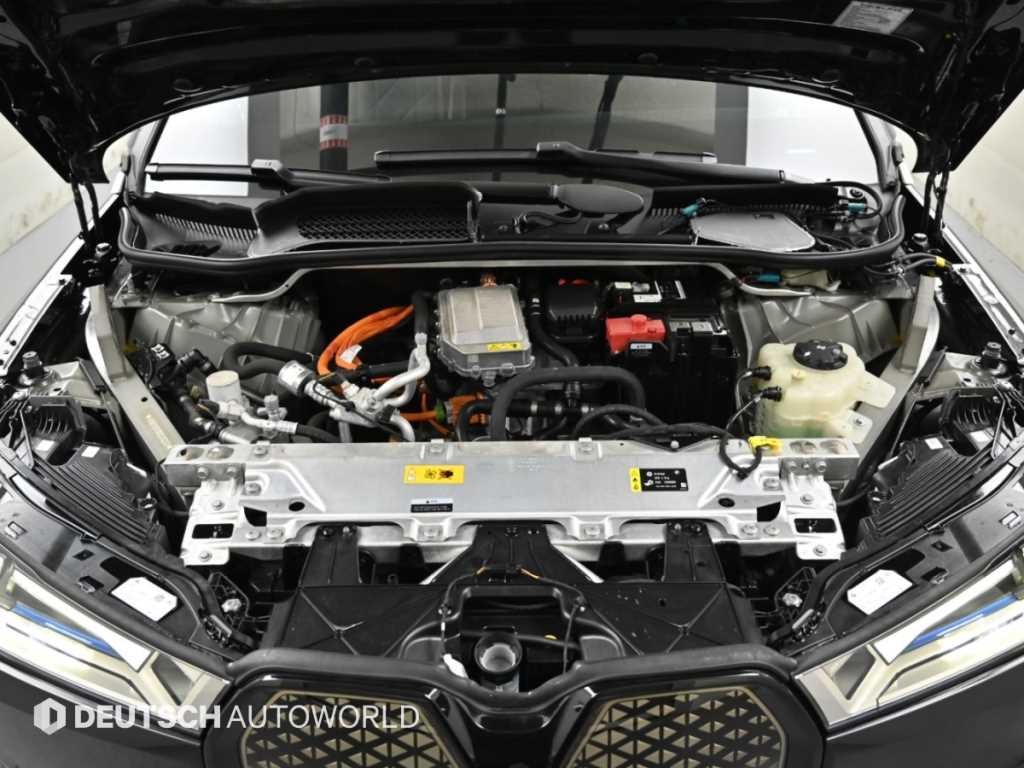 BMW iX xDrive 40 퍼스트 에디션 이미지 6