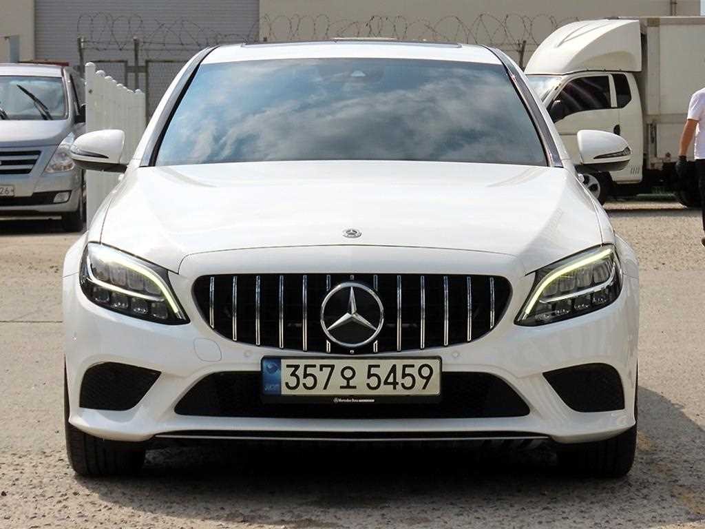 벤츠 C 클래스 C클래스 W205 C220 d 아방가르드 이미지 1