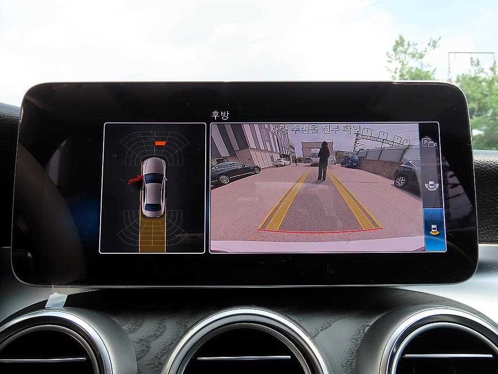 벤츠 C 클래스 C클래스 W205 C220 d 아방가르드 이미지 15