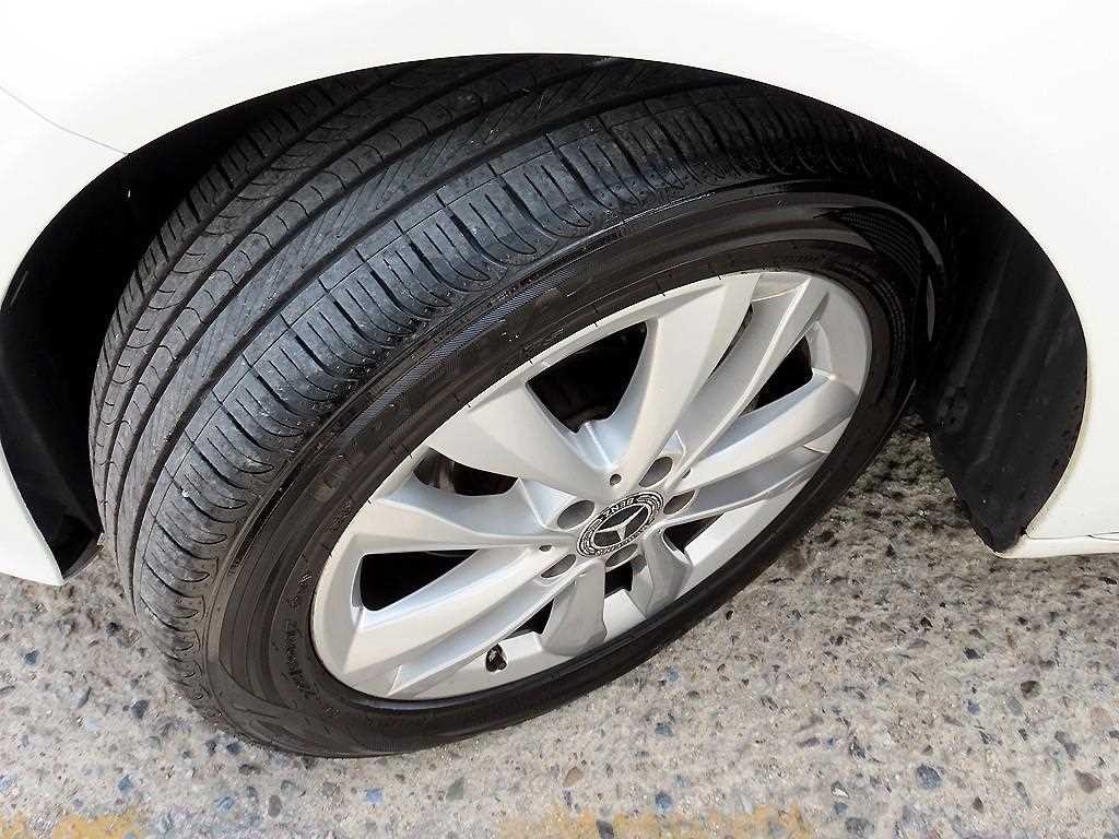 벤츠 C 클래스 C클래스 W205 C220 d 아방가르드 이미지 20
