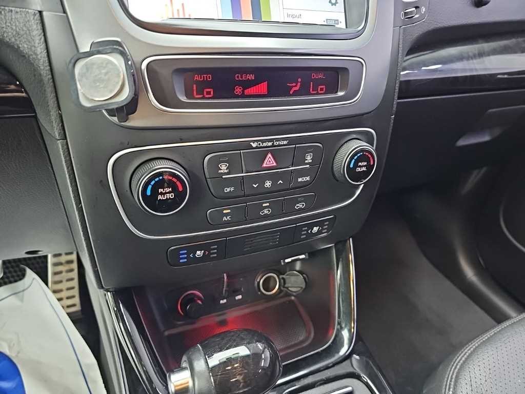 기아 쏘렌토 뉴 쏘렌토 R 2WD 2.0 프레스티지 이미지 10