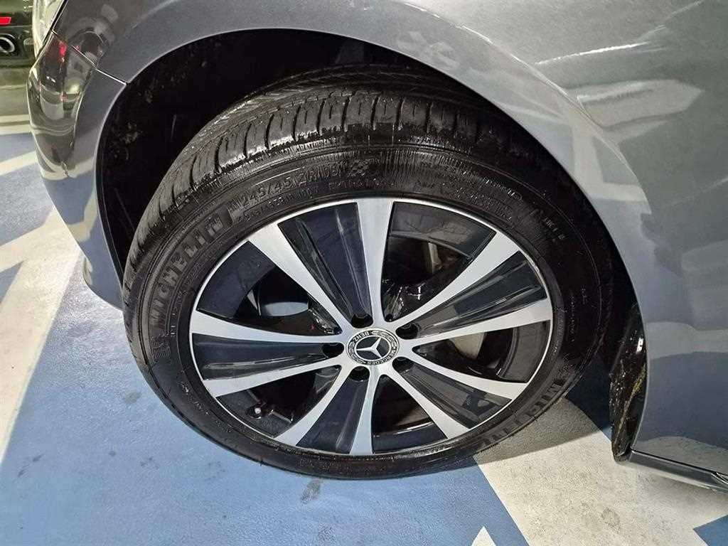 벤츠 E 클래스 E-클래스 W213 E300e 4MATIC 익스클루시브 이미지 20