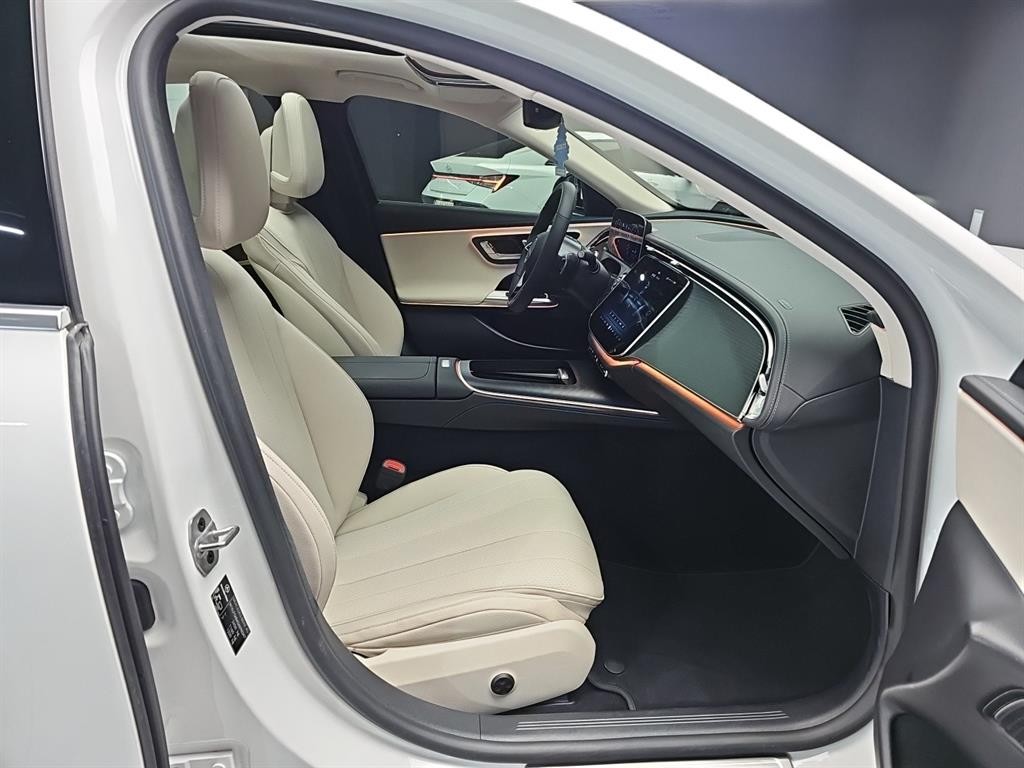 벤츠 E 클래스 E-클래스 W214 E200 아방가르드 이미지 16
