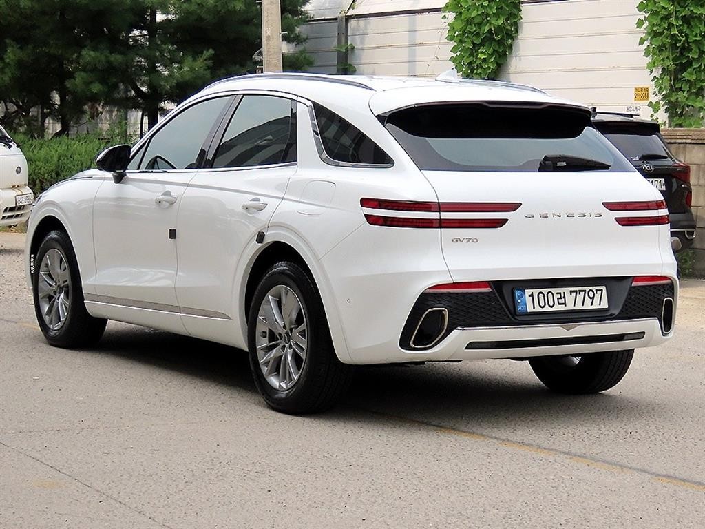 제네시스 GV70 2.5T 가솔린 2WD 이미지 3