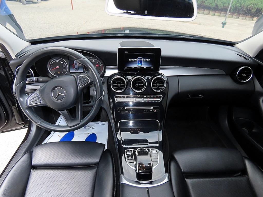 벤츠 C 클래스 C클래스 W205 C200 d 이미지 7