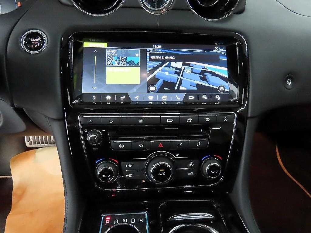 재규어 XJ XJ (X351) 3.0D 프리미엄 럭셔리 LWB 이미지 14