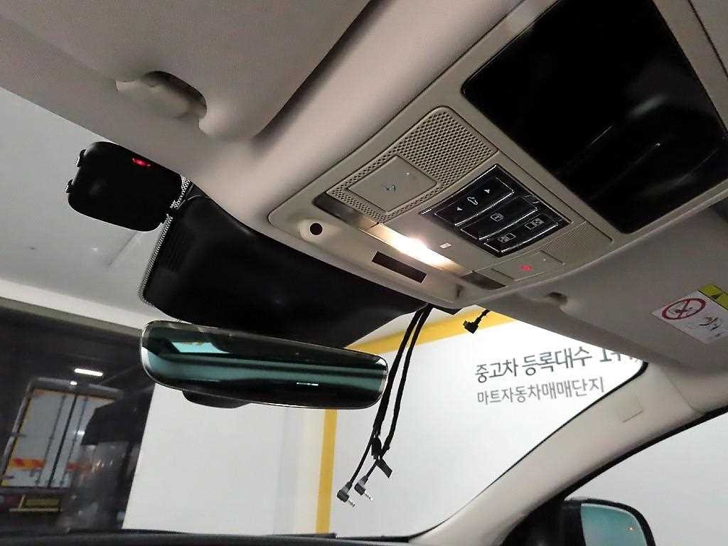 재규어 XJ XJ (X351) 3.0D 프리미엄 럭셔리 LWB 이미지 17