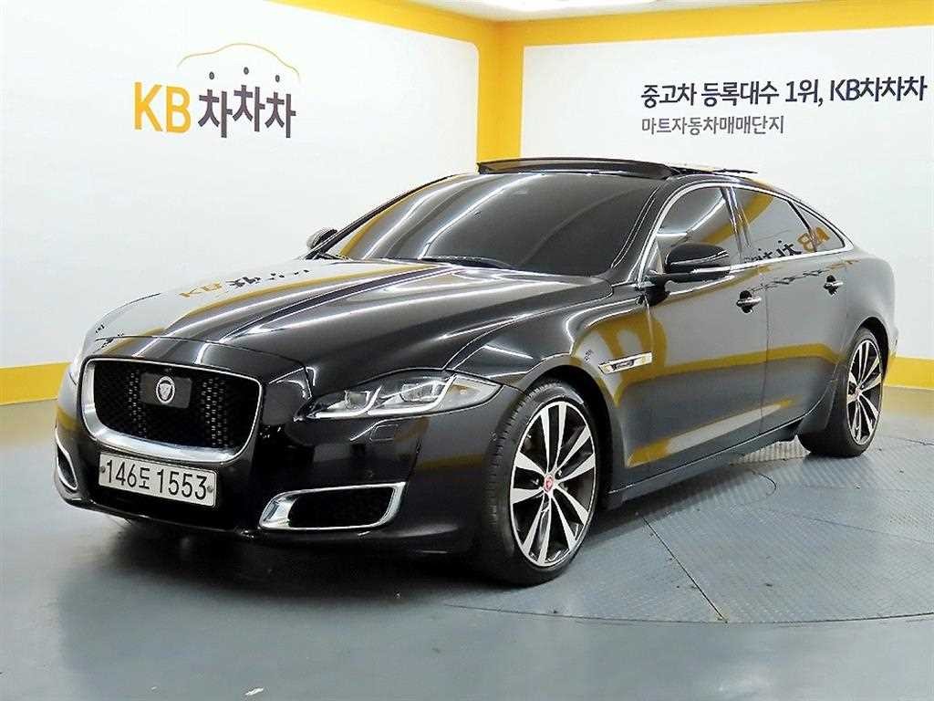 재규어 XJ XJ (X351) 3.0D 프리미엄 럭셔리 LWB 이미지 2