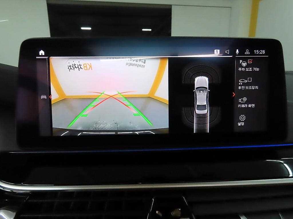 BMW 5시리즈 5시리즈 (G30) 520i 럭셔리 이미지 15
