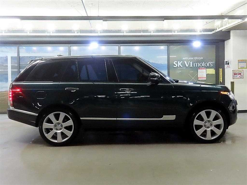 랜드로버 레인지로버 레인지로버 4세대 4.4 SDV8 VOGUE SE 디젤 이미지 3