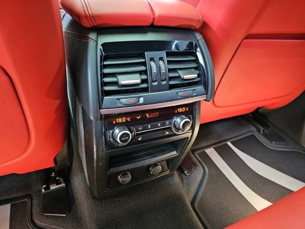 BMW X6M X6M (F86) 이미지 13
