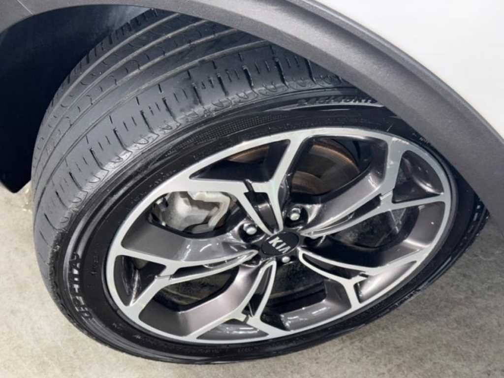 기아 스포티지 스포티지 더 볼드 2.0 디젤 2WD 프레스티지 이미지 18