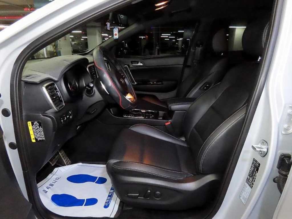 기아 스포티지 스포티지 더 볼드 2.0 디젤 2WD 노블레스 이미지 6