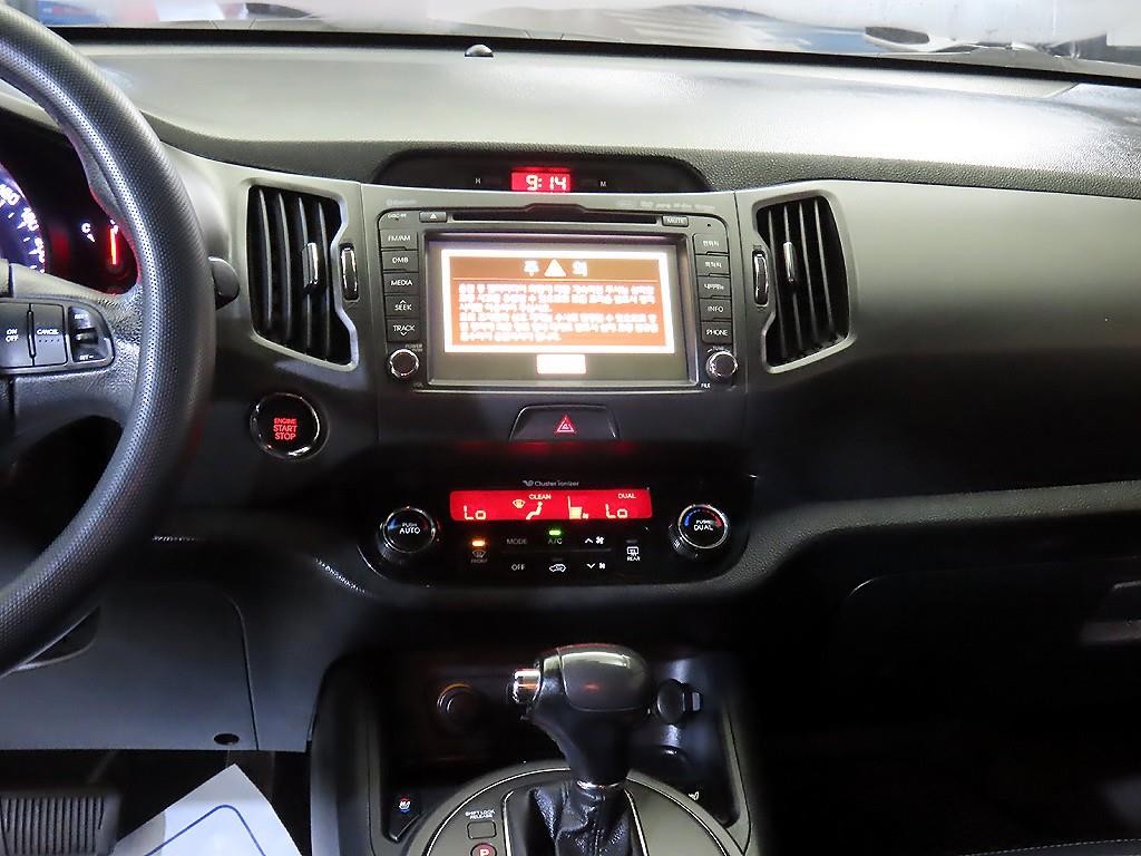 기아 스포티지 스포티지 R 2WD LIMITED 이미지 11