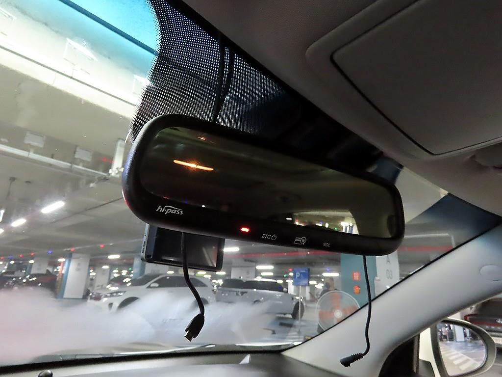기아 스포티지 스포티지 R 2WD LIMITED 이미지 14