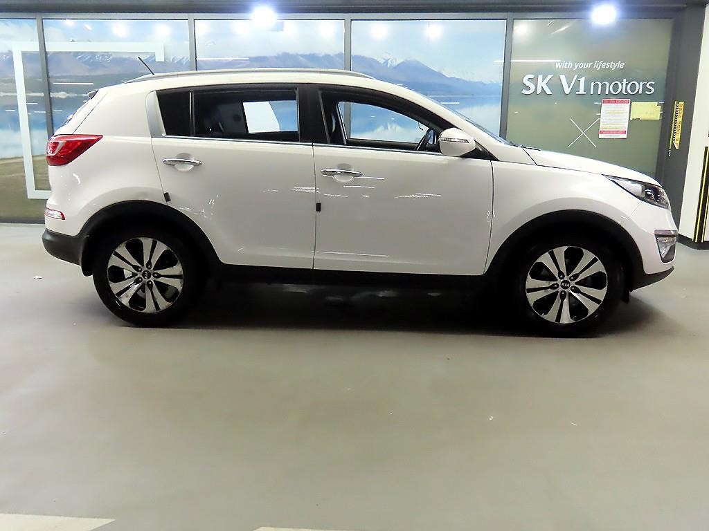 기아 스포티지 스포티지 R 2WD LIMITED 이미지 3