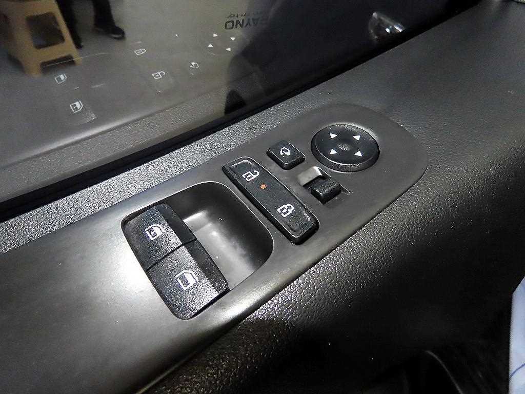 현대 스타리아 2WD 디젤 카고 스마트 3인승 이미지 13