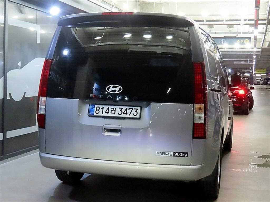 현대 스타리아 2WD 디젤 카고 스마트 3인승 이미지 4