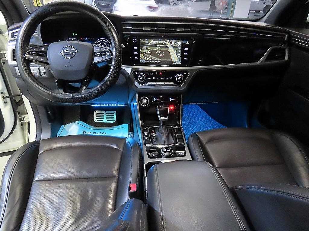 KG모빌리티(쌍용) 코란도 뷰티풀코란도 4WD 디젤 1.6 판타스틱 이미지 10